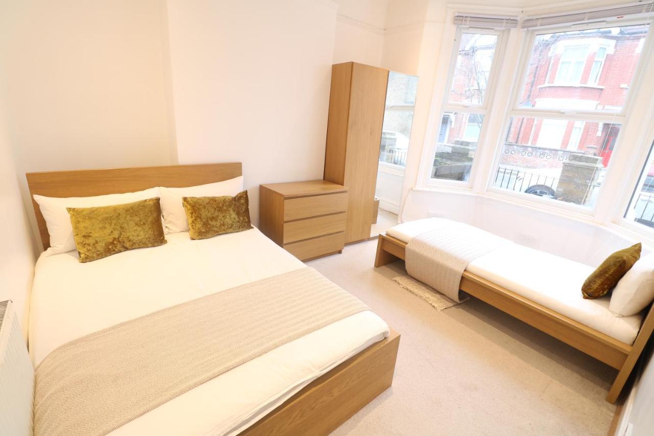 3bd Garden By Westfield *