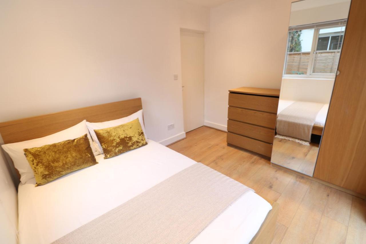 3bd Garden By Westfield