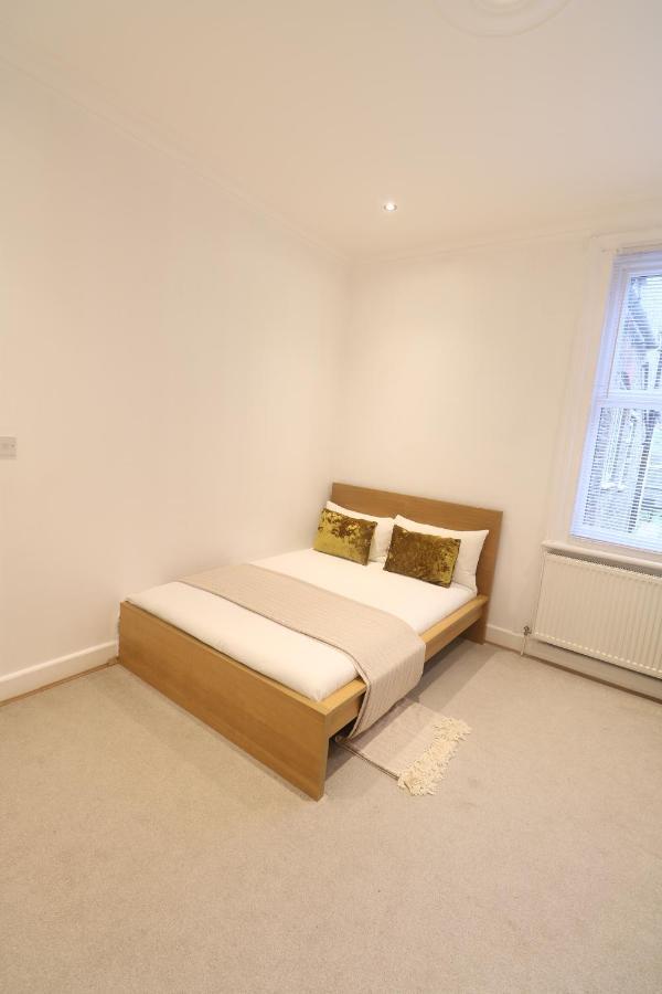 3bd Garden By Westfield