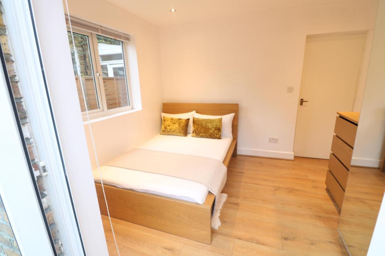 3bd Garden By Westfield